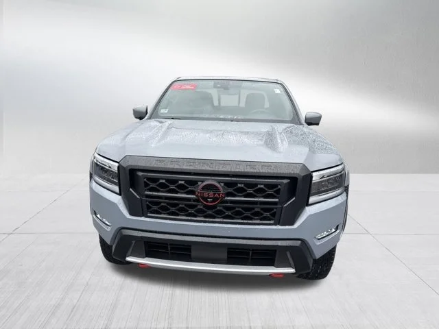 2023 Nissan Frontier PRO-4X 4WD photo