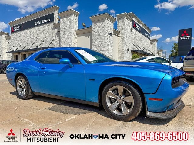 2023 Dodge Challenger R/T RWD photo