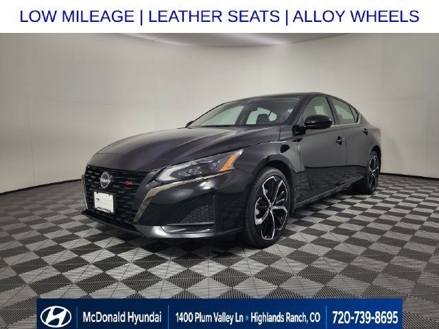 2023 Nissan Altima 2.5 SR AWD photo