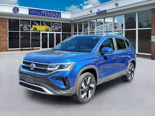 2023 Volkswagen Taos SEL AWD photo
