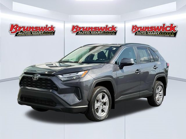 2023 Toyota RAV4 XLE AWD photo