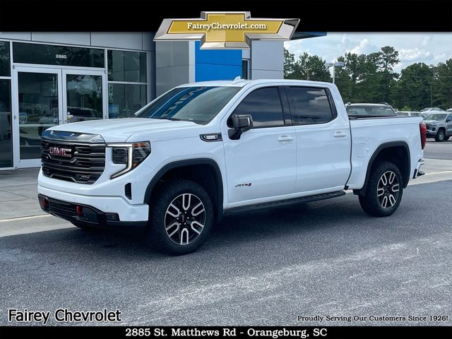 2023 GMC Sierra 1500 AT4 4WD photo
