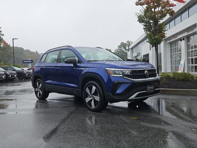 2023 Volkswagen Taos S AWD photo