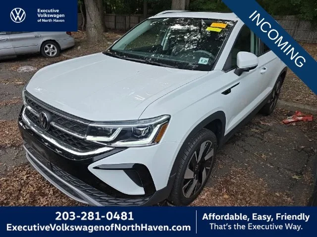 2023 Volkswagen Taos SEL AWD photo