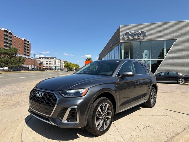 2023 Audi Q5 S line Premium AWD photo