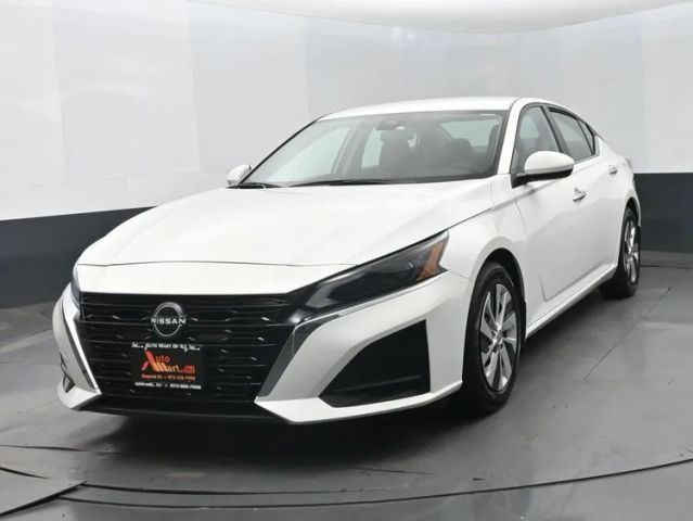 2023 Nissan Altima 2.5 S FWD photo