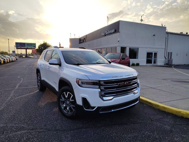 2023 GMC Acadia SLT FWD photo