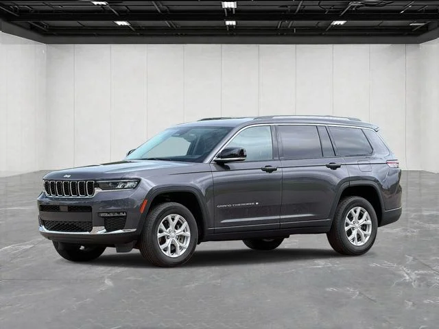 2023 Jeep Grand Cherokee L Limited 4WD photo