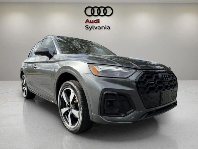 2023 Audi Q5 S line Premium Plus AWD photo