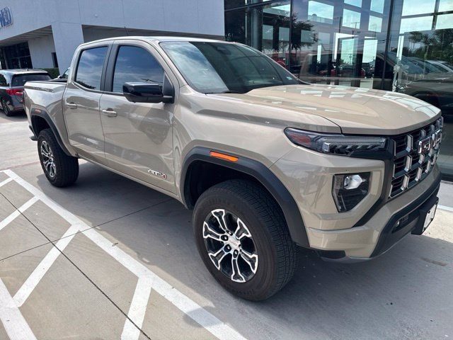 2023 GMC Canyon 4WD AT4 4WD photo