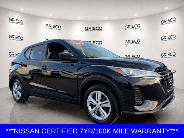 2023 Nissan Kicks S FWD photo