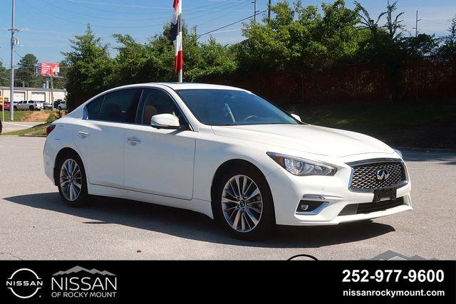 2023 Infiniti Q50 LUXE AWD photo