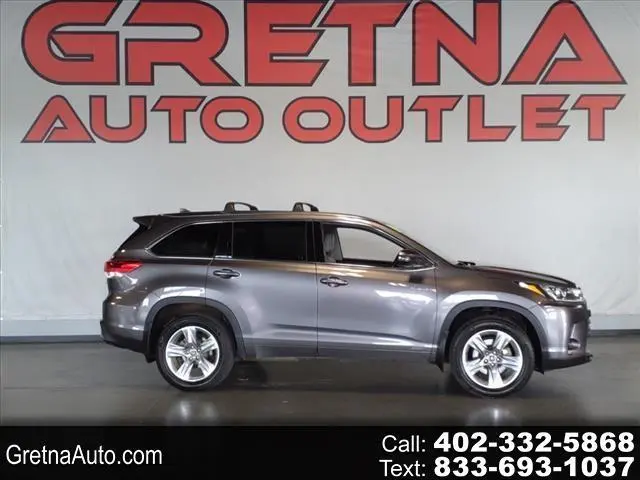2019 Toyota Highlander Hybrid Limited AWD photo