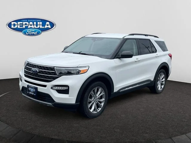 2023 Ford Explorer XLT 4WD photo