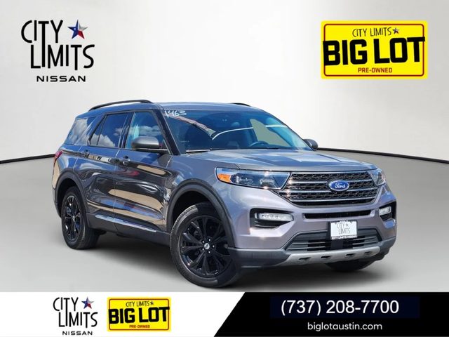 2023 Ford Explorer XLT 4WD photo
