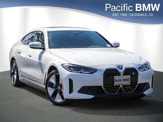 2023 BMW i4 eDrive40 RWD photo