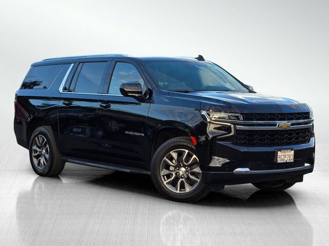 2023 Chevrolet Suburban LS 4WD photo