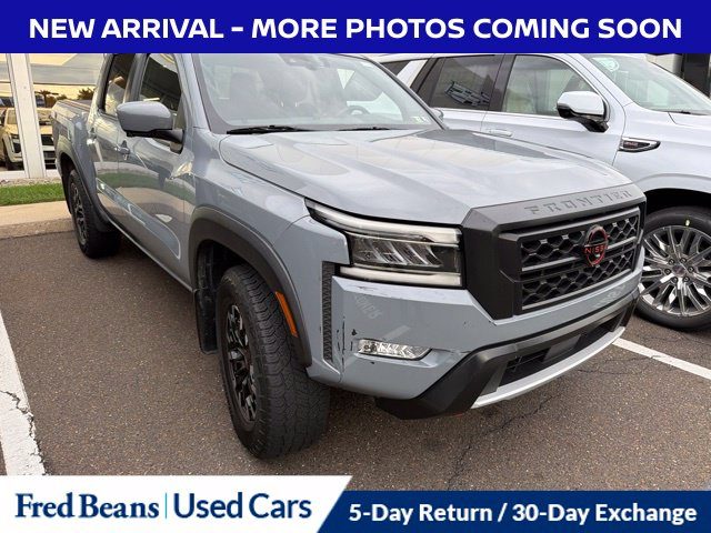 2023 Nissan Frontier PRO-4X 4WD photo