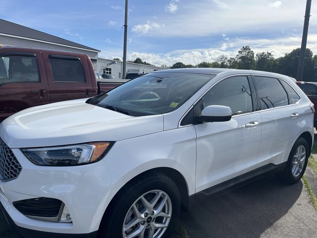 2023 Ford Edge SEL AWD photo