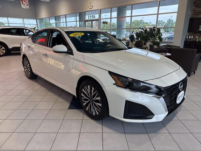 2023 Nissan Altima 2.5 SV AWD photo