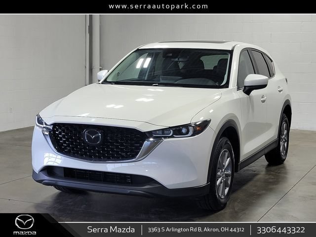 2023 Mazda CX-5 2.5 S Preferred Package AWD photo
