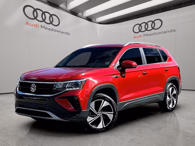 2023 Volkswagen Taos SE AWD photo