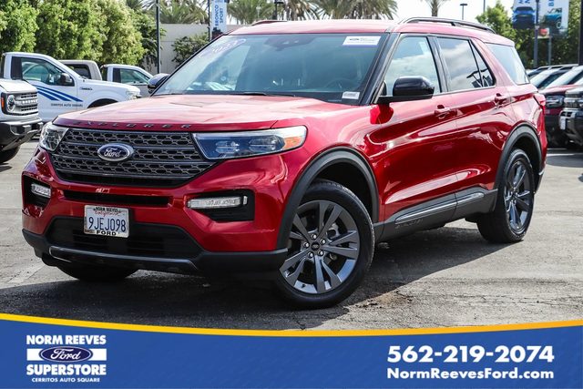 2023 Ford Explorer XLT RWD photo