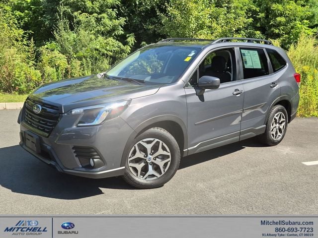 2023 Subaru Forester Premium AWD photo
