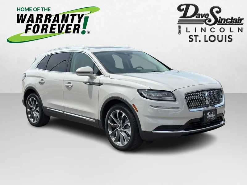 2023 Lincoln Nautilus Reserve FWD photo