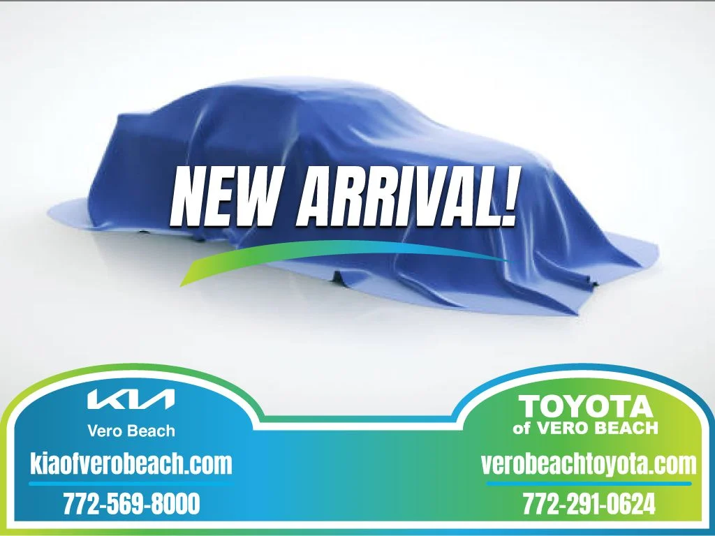 2023 Toyota Highlander L FWD photo