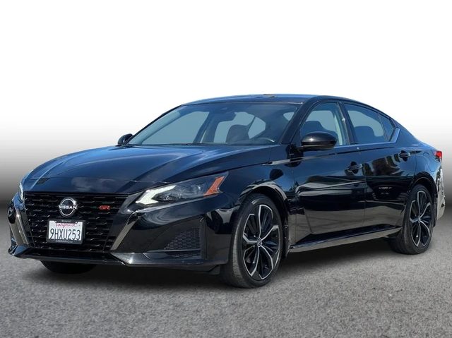 2023 Nissan Altima 2.5 SR FWD photo