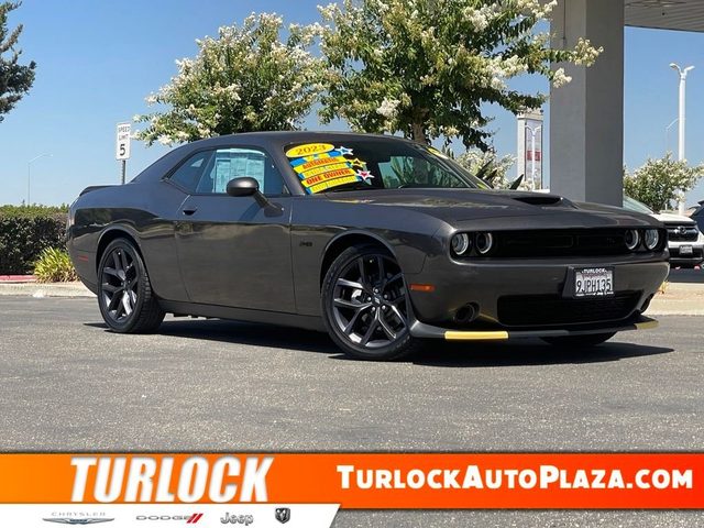 2023 Dodge Challenger R/T RWD photo