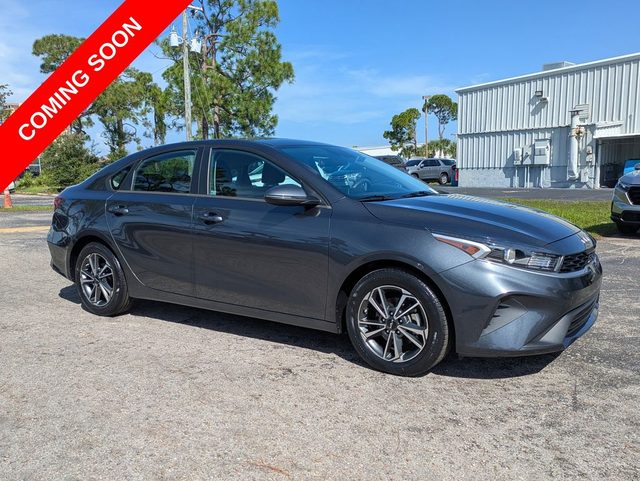 2023 Kia Forte LXS FWD photo