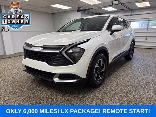 2023 Kia Sportage LX FWD photo