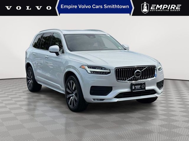 2023 Volvo XC90 Core AWD photo