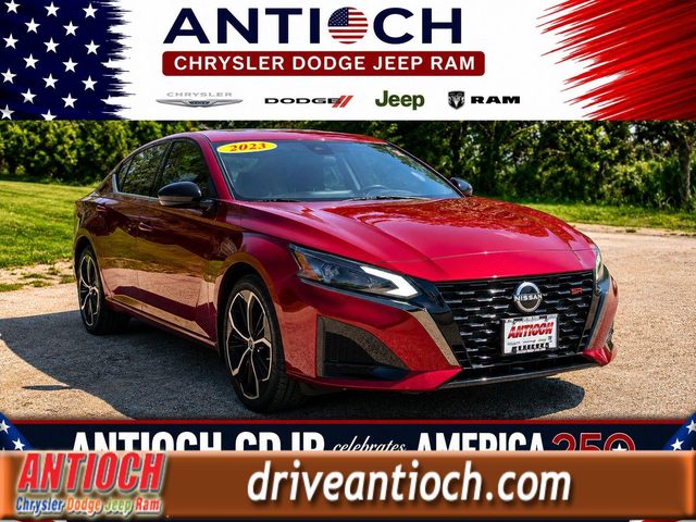 2023 Nissan Altima 2.5 SR AWD photo