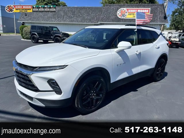 2023 Chevrolet Blazer LT FWD photo