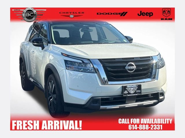 2023 Nissan Pathfinder Platinum 4WD photo