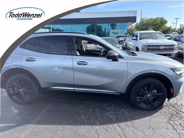 2023 Buick Envision Essence AWD photo