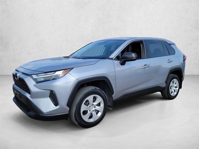 2023 Toyota RAV4 LE FWD photo