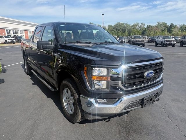 2023 Ford F-150 XLT 4WD photo