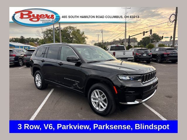 2023 Jeep Grand Cherokee L Laredo 4WD photo