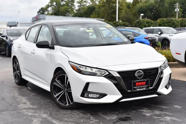 2023 Nissan Sentra SR FWD photo