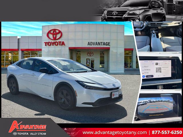 2023 Toyota Prius LE AWD photo
