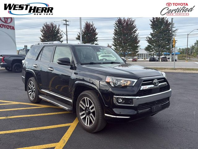 2023 Toyota 4Runner Limited 4WD photo