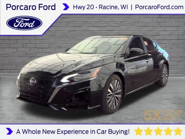 2023 Nissan Altima 2.5 SV FWD photo
