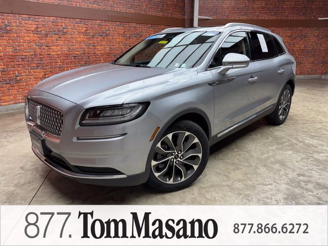 2023 Lincoln Nautilus Reserve AWD photo