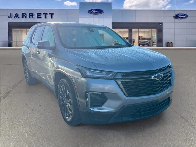 2023 Chevrolet Traverse RS FWD photo