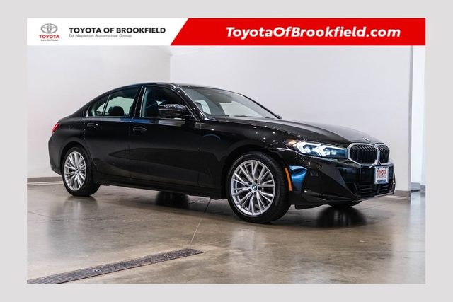 2023 BMW 3 Series 330i xDrive AWD photo