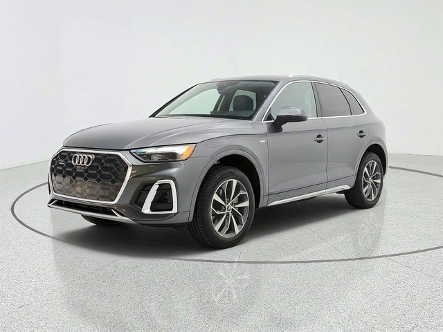 2023 Audi Q5 S line Premium Plus AWD photo